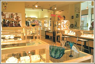 minata jewelers store photo